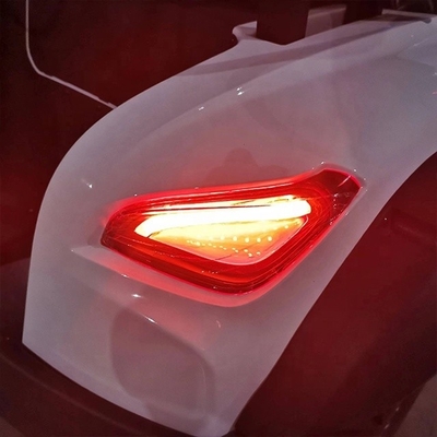 Carrinho de golfe elétrico de 4 lugares Posição de pé do carro de cauda 48V LiFePO4 baterias de lítio